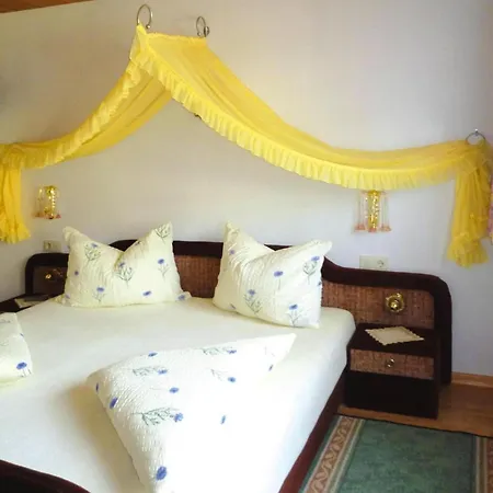 In With Parking Space 아파트 푸겐