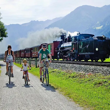 In With Parking Space 菲根